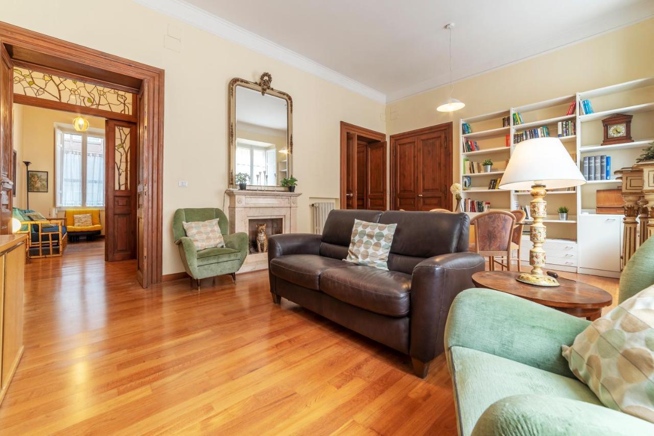 Termini Central And Elegant Apartment Roma Ngoại thất bức ảnh